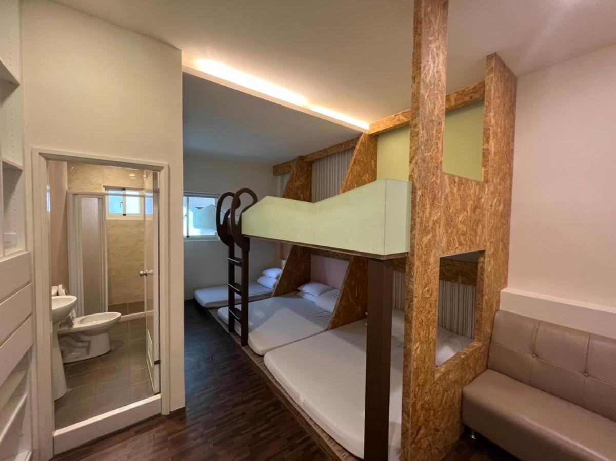 逢甲柏斯青年旅棧 Apartment Taichung Luaran gambar