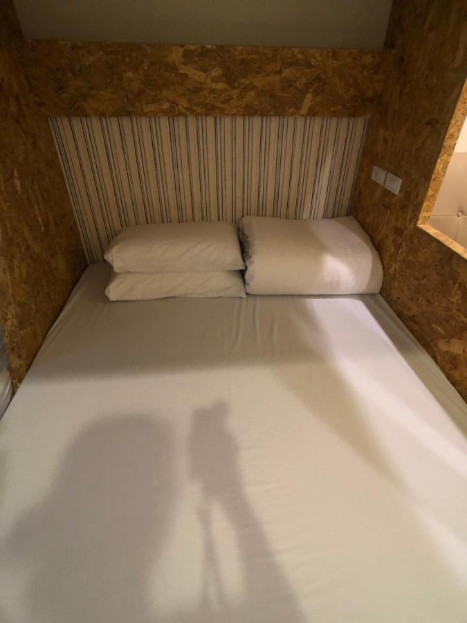 逢甲柏斯青年旅棧 Apartment Taichung Luaran gambar