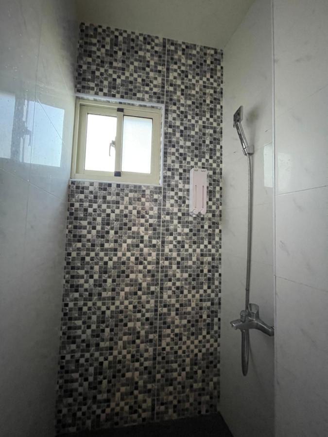 逢甲柏斯青年旅棧 Apartment Taichung Luaran gambar