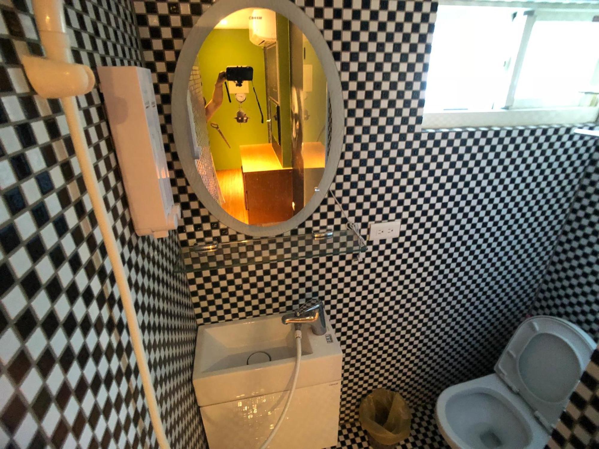 逢甲柏斯青年旅棧 Apartment Taichung Luaran gambar